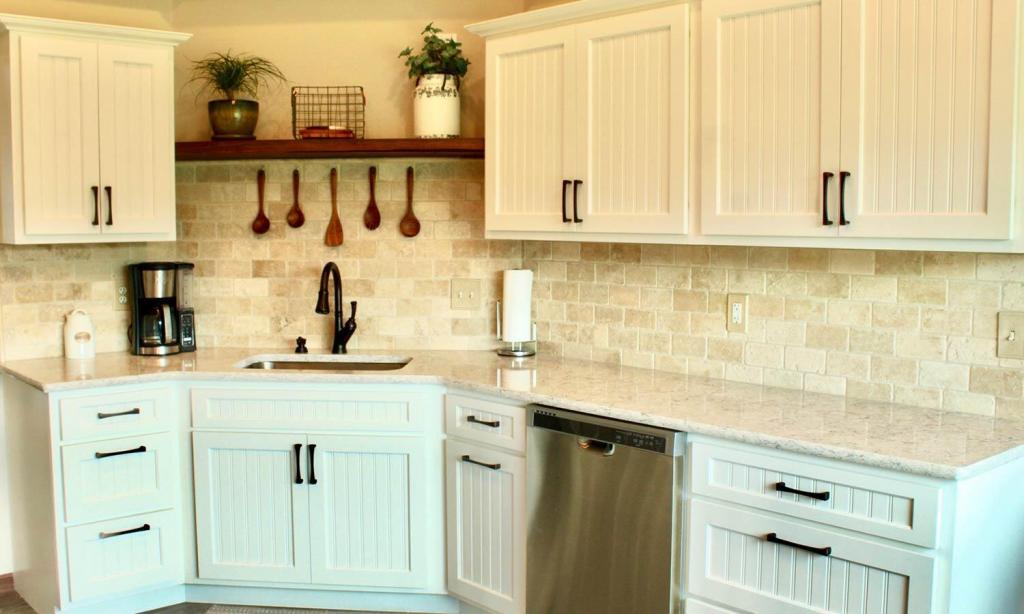 backsplash made of tile in neutral tones