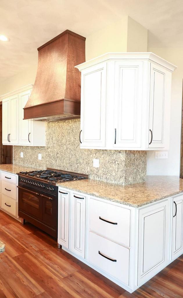 white kitchen cabinets with quartz counters